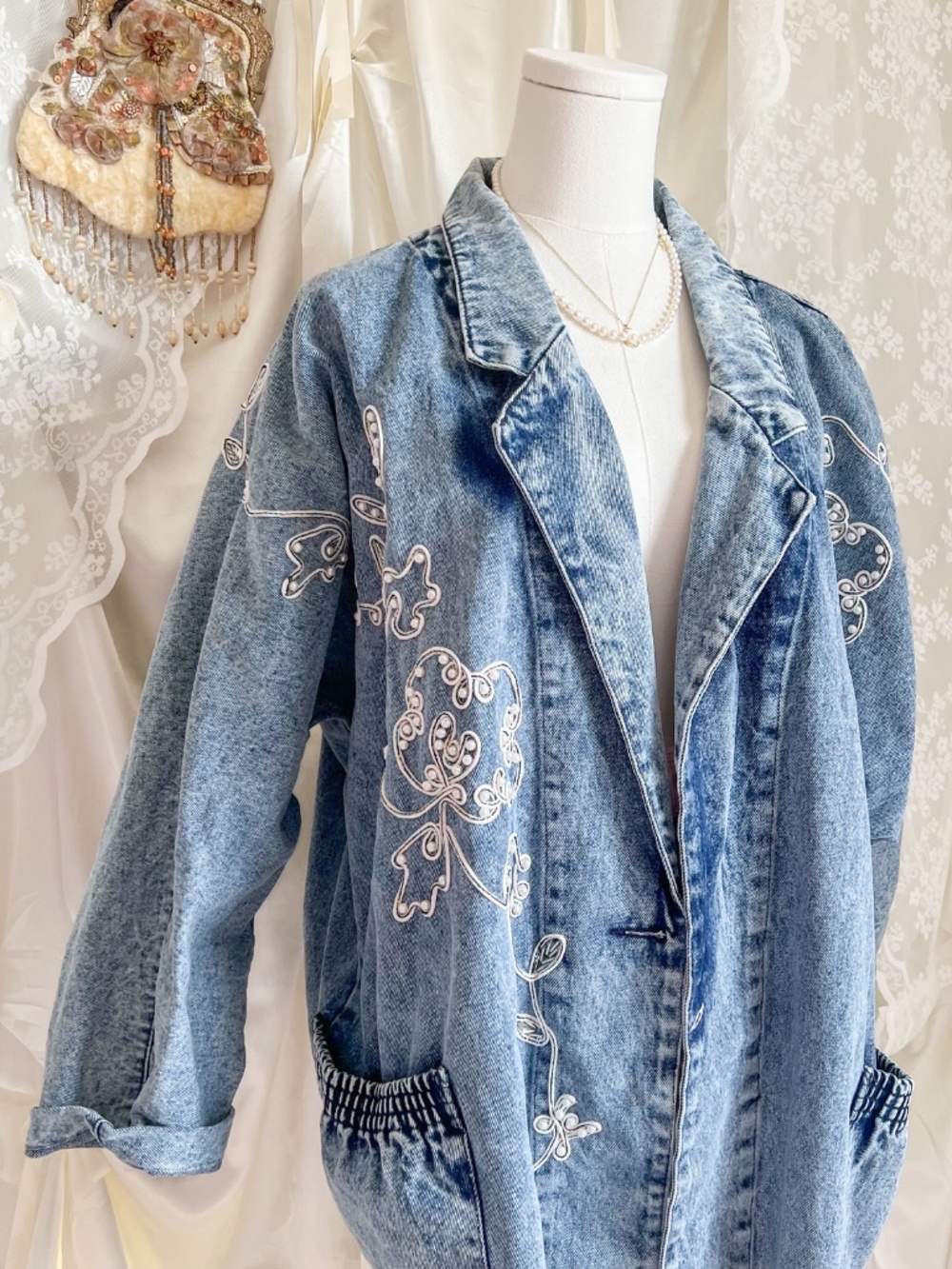 Vintage Jensen Embroidered Acid Wash Denim Jacket - Picture 5 of 10